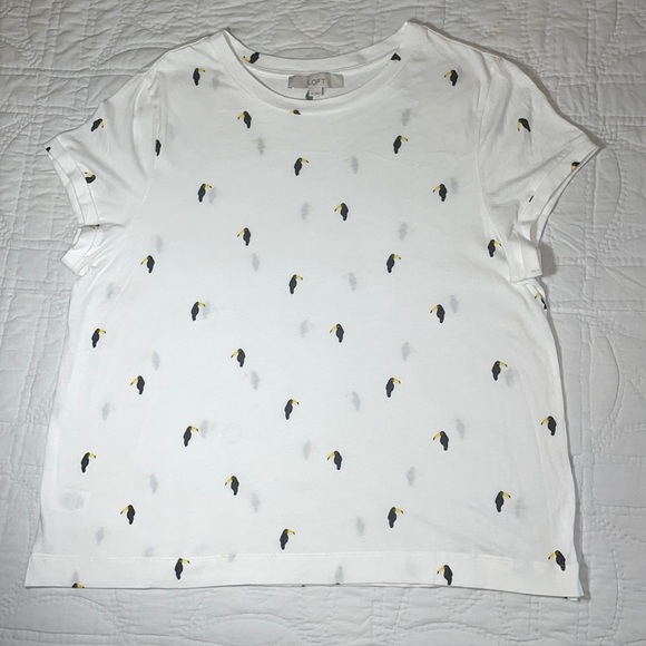 Loft Toucan Print XL white tunic style basic tee Tropical patterned layering top - Picture 2 of 9